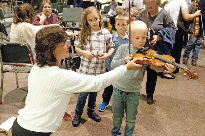Symphony Orchestra performs family concert